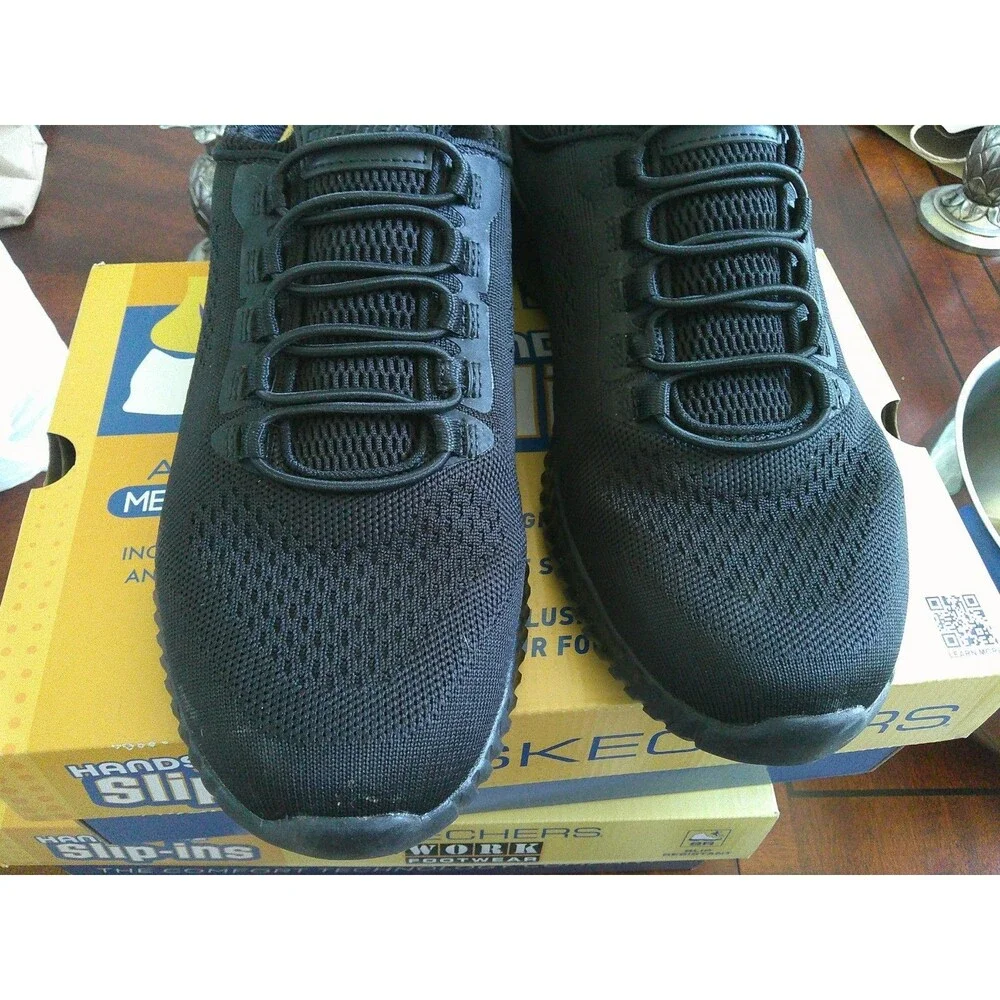 NIB Men’s Skechers Work Slip Resistant  Slip On Sneaker Shoes Size 10.5  , Black